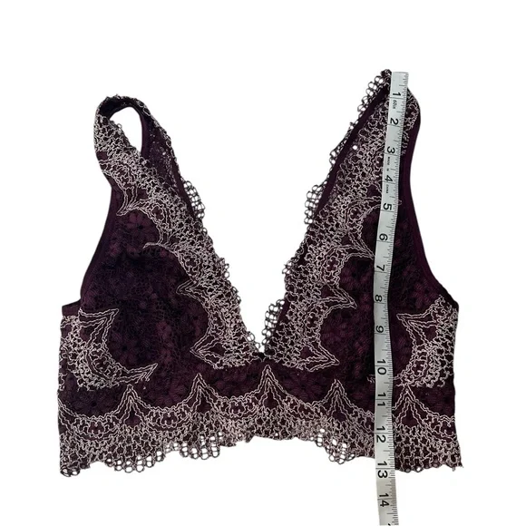 Victoria's Secret Body By Victoria Lace Bralette Size Medium Floral Plum Purple - Picture 3 of 6